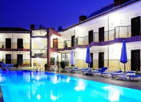 Las Palmeras Hotel Çamyuva Kültér fotó