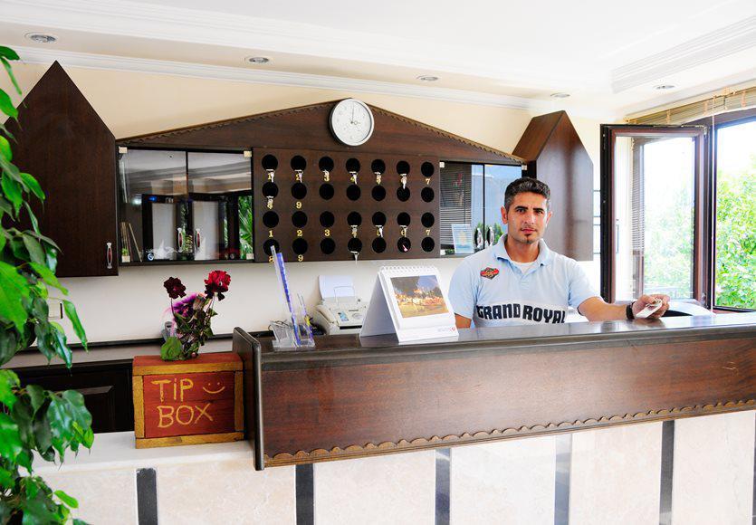Las Palmeras Hotel Çamyuva Kültér fotó