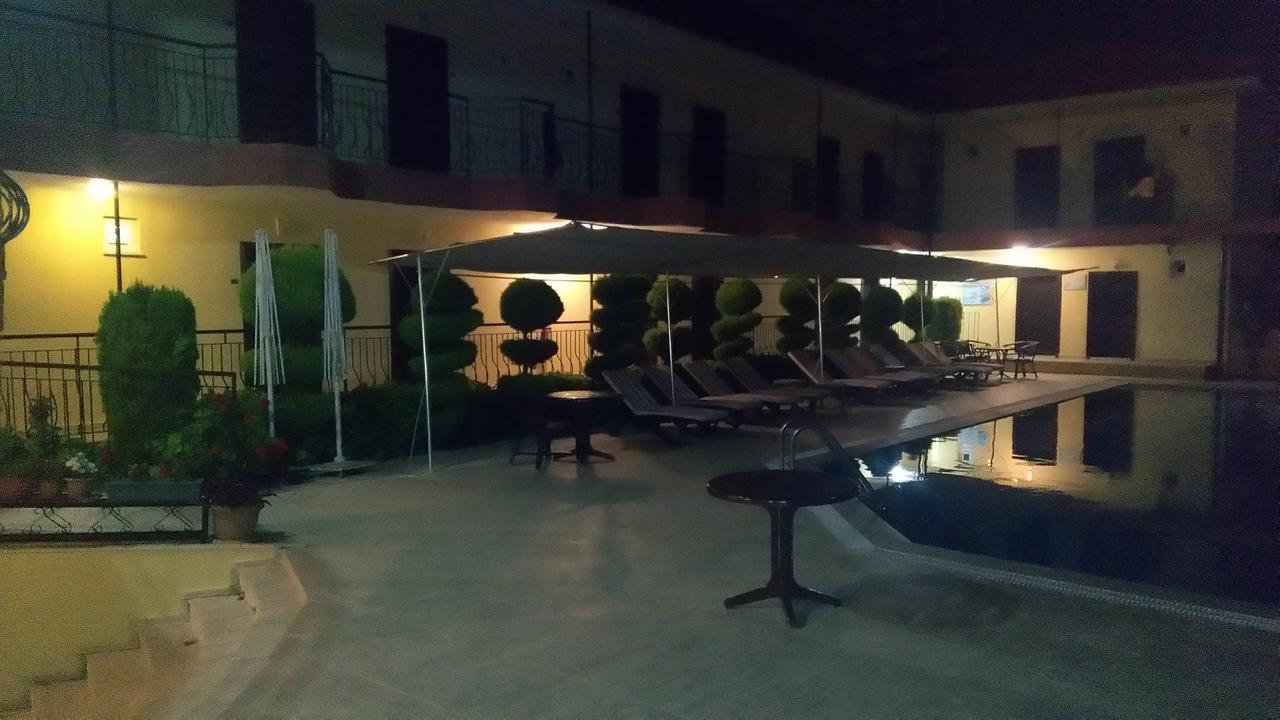 Las Palmeras Hotel Çamyuva Kültér fotó