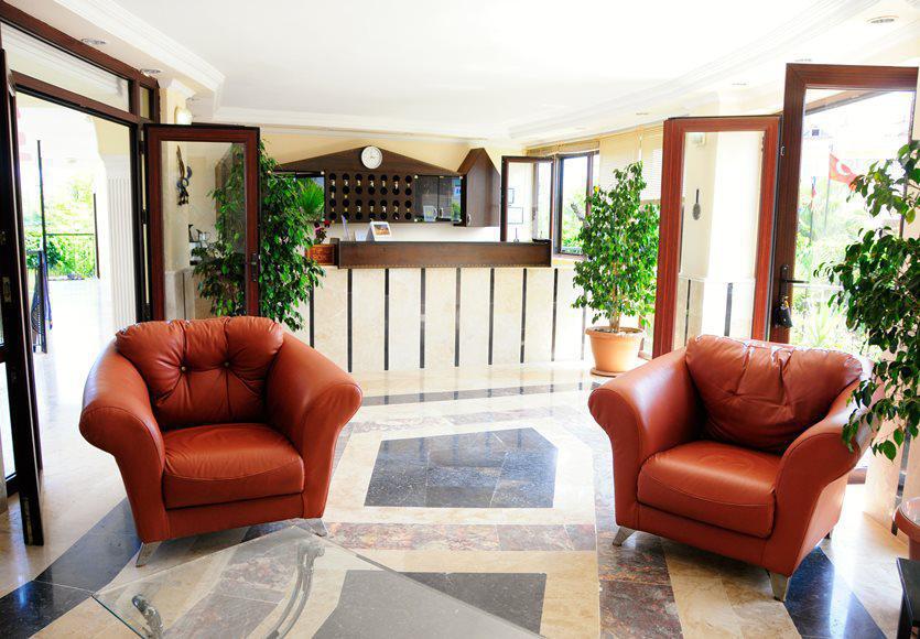 Las Palmeras Hotel Çamyuva Kültér fotó