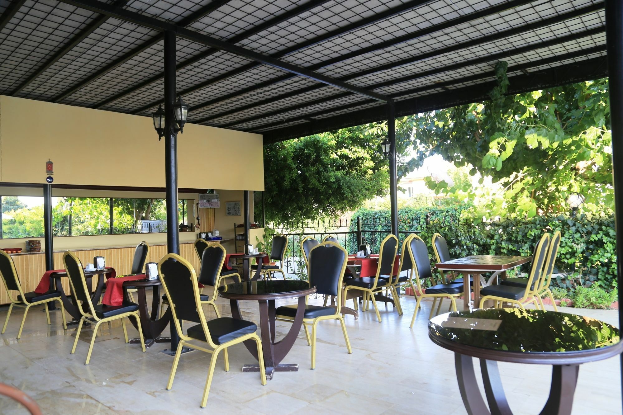 Las Palmeras Hotel Çamyuva Kültér fotó