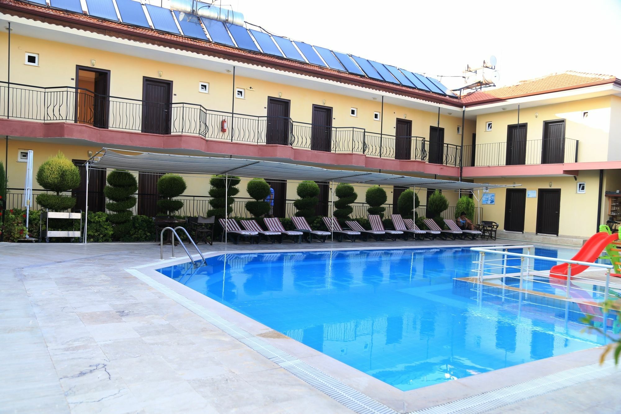 Las Palmeras Hotel Çamyuva Kültér fotó