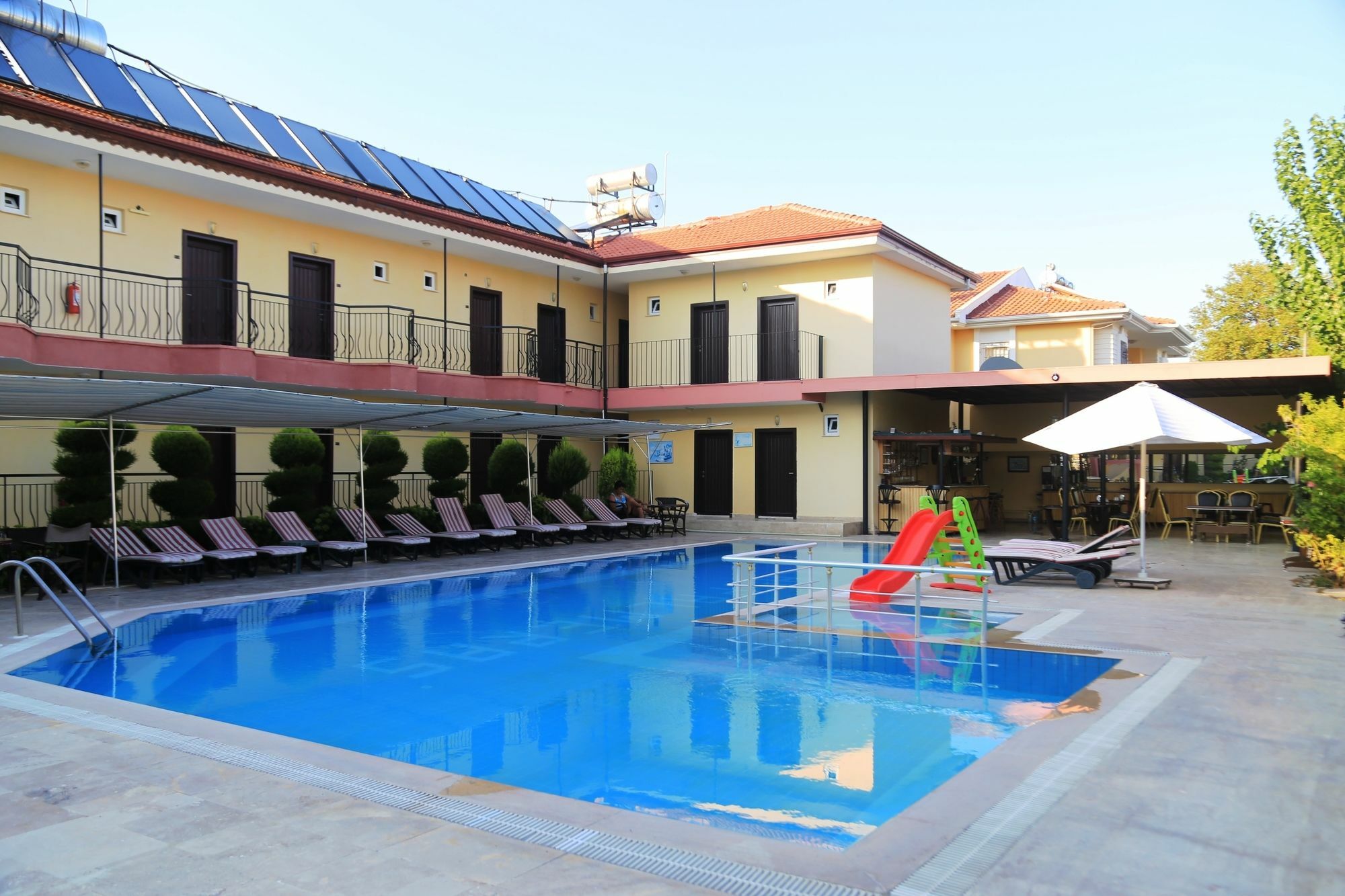 Las Palmeras Hotel Çamyuva Kültér fotó